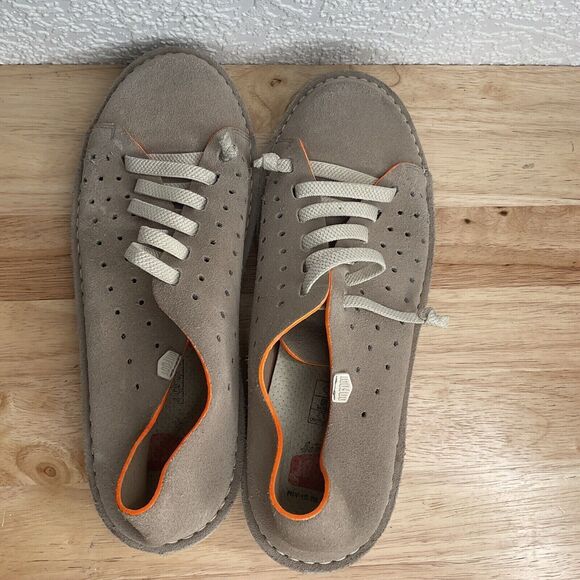 On Foot Taupe Perforated Suede Slip On Barefoot Sneakers Women Size 40/8.5 Spain - Picture 11 of 12